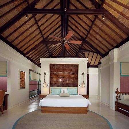 巴厘岛希尔顿度假村 努沙杜瓦 外观 照片 A bedroom at the resort